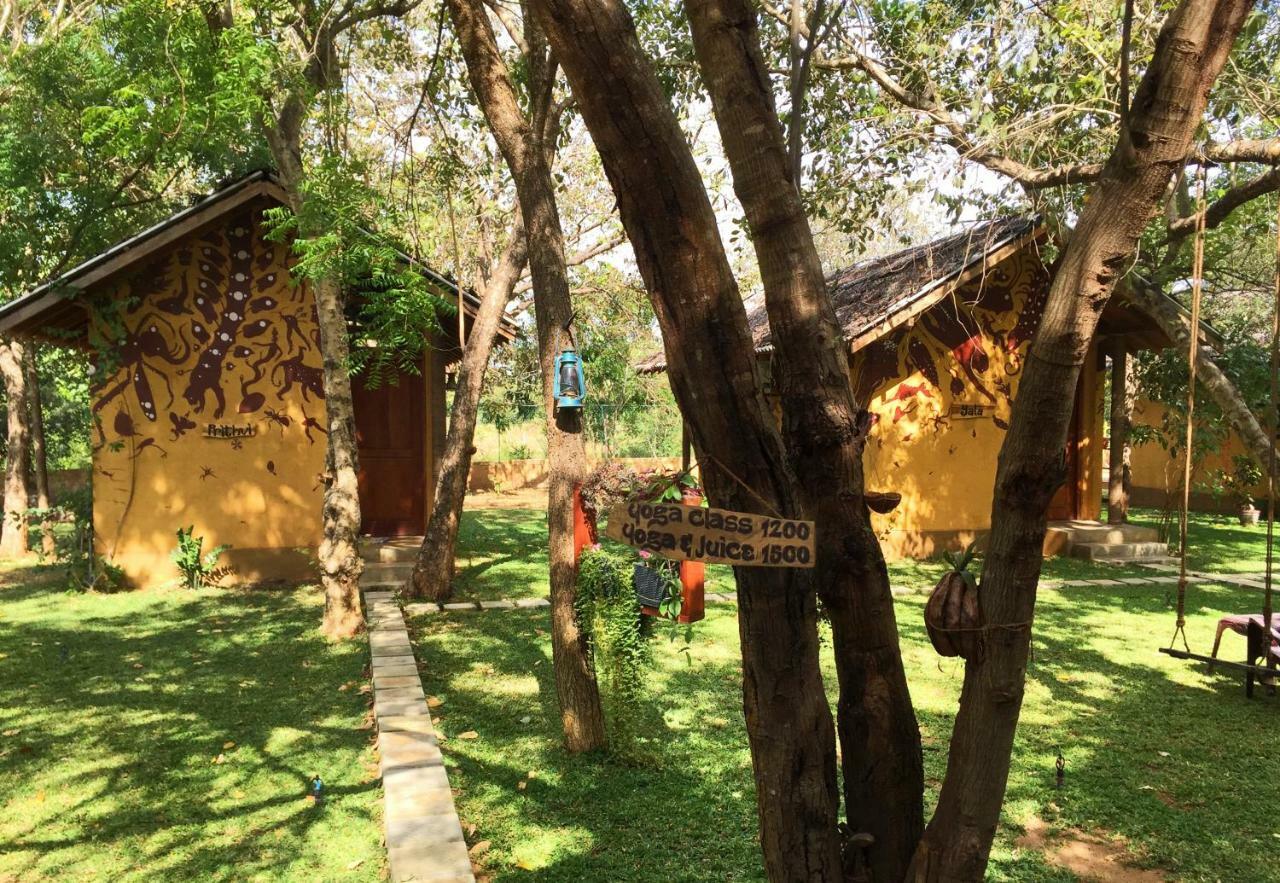 Sat Nam Village Eco-Hotel Sigiriya Exterior foto